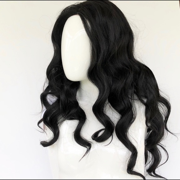Long Wavey 24” Face Front wig in Black main image 7